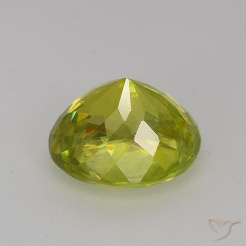 Esfena amarelo médio Natural 2.65ct, oval, VS-SI