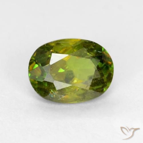 Esfena Verde Terroso Quente Natural 0.65ct, oval, SI