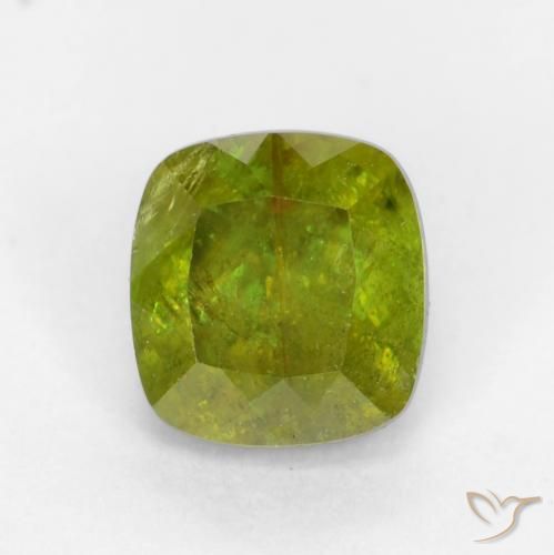 0.68ct Natural Verde Terroso Quente Esfena, Almofada, SI