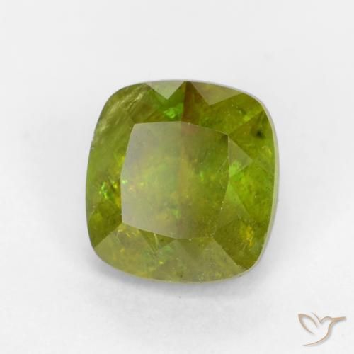 Esfena Verde Terroso Quente Natural 0.68ct, Almofada, SI