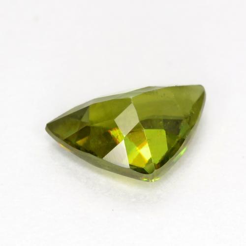 Esfena Verde Terroso Quente Natural 0.50ct, Trilhão, VS-SI