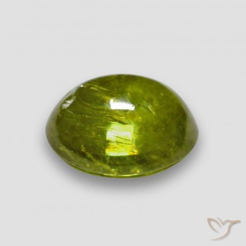 Esfena Verde oliva Natural 2.23ct, oval, Transparente