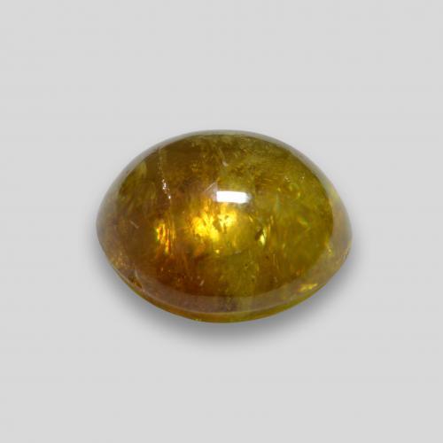 Esfena dourado natural 2,24ct, corte oval, transparente