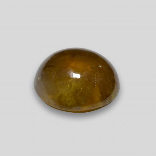 Esfena dourado natural 2,78ct, corte oval, transparente