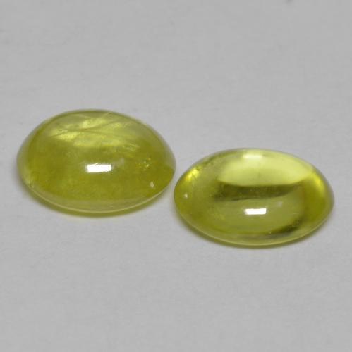 Pedras preciosas de Esfena Amarelo esverdeado natural de 2.09 ct, Corte Oval, Transparente
