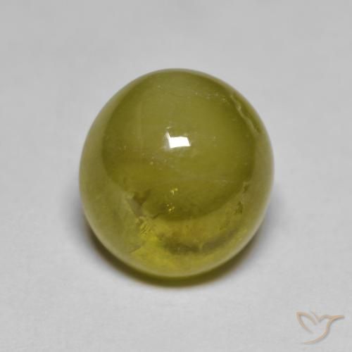 Esfena Verde amarelado Natural 2.93ct, oval, Translúcido