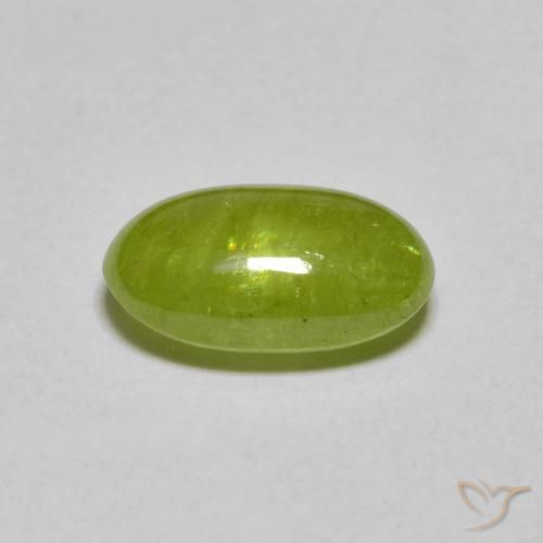 Esfena verde natural 2,33ct, corte oval, translúcido