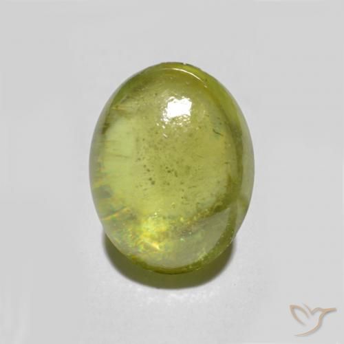 Esfena Verde Terroso Claro Natural 2.07ct, oval, Translúcido