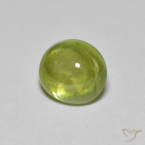 Esfena Medium Light Green Natural 1.55ct, oval, Transparente