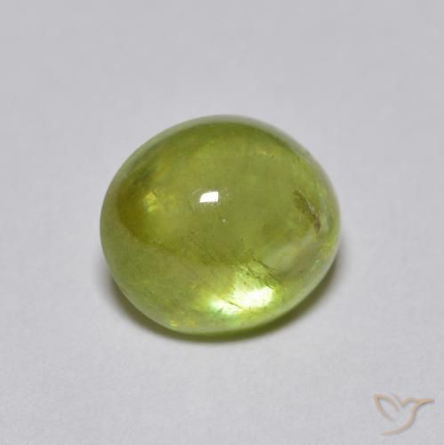 Esfena Medium Light Green Natural 2.17ct, oval, Translúcido