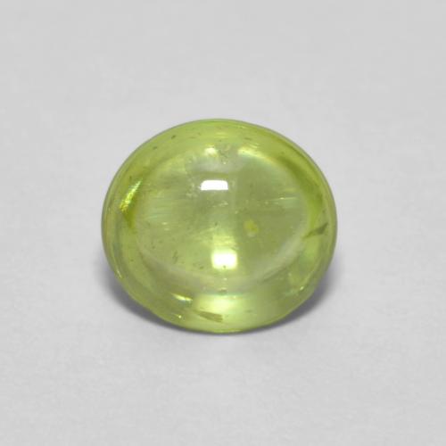 Esfena verde natural 0,66ct, corte oval, transparente