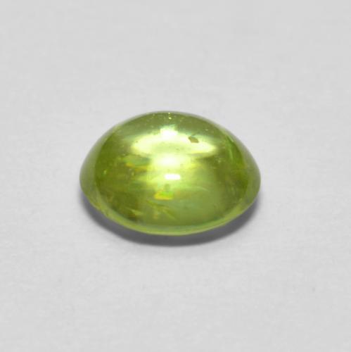 Esfena verde natural 0,66ct, corte oval, transparente