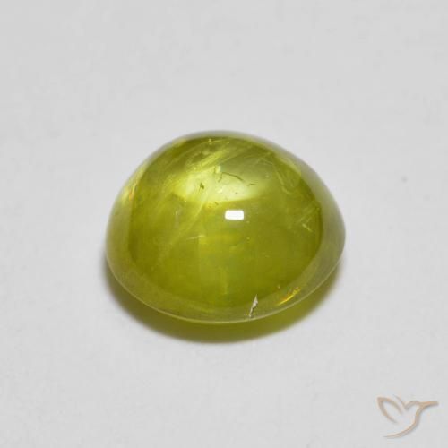 Esfena Verde Floresta Quente Natural 1.33ct, oval, Transparente