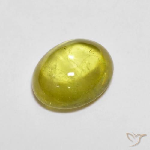 Esfena Pineapple yellow Natural 2.21ct, oval, Transparente