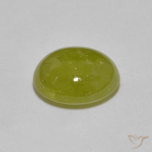 Esfena Verde Floresta Quente Natural 2.57ct, oval, Translúcido