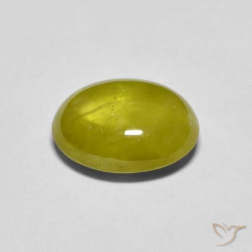 Esfena Verde Floresta Quente Natural 2.34ct, oval, Transparente