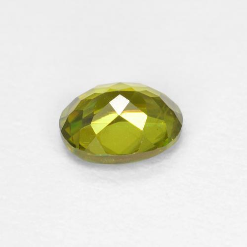Esfena verde natural 0,46ct, corte oval, VS