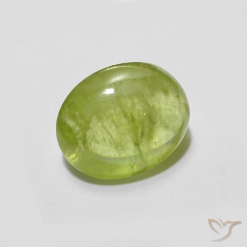 Esfena amarelo médio Natural 2.50ct, oval, Transparente