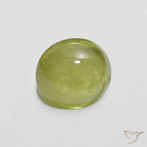 Esfena Verde oliva Natural 1.66ct, oval, Translúcido