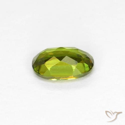 Esfena Medium Dark-Green Natural 0.38ct, oval, VS