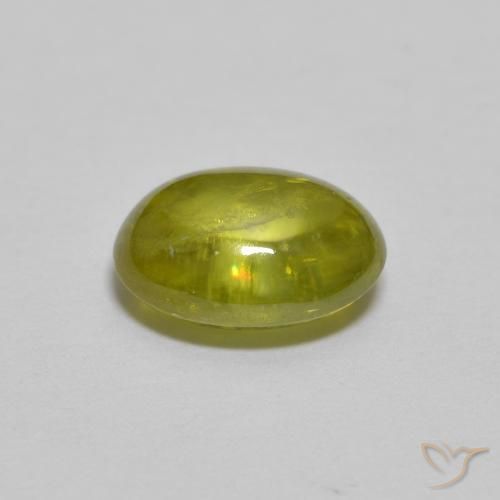 Esfena Verde Terroso Quente Natural 1.40ct, oval, Transparente