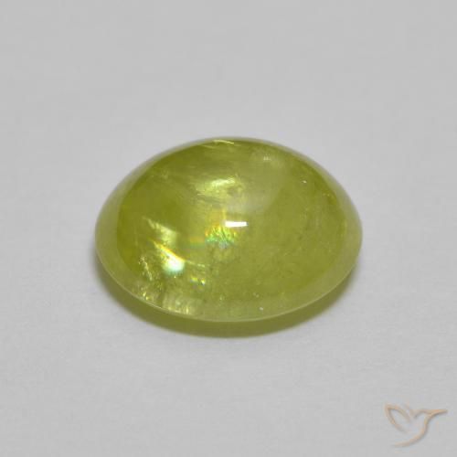 Esfena Medium Light Green Natural 2.10ct, oval, Transparente