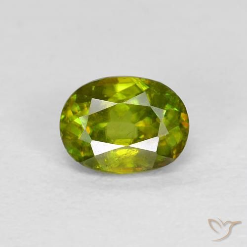0.57ct Natural Medium Dark-Green Esfena, oval, VVS-VS