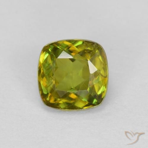 0.48ct Natural Verde médio Esfena, Almofada, VVS-VS