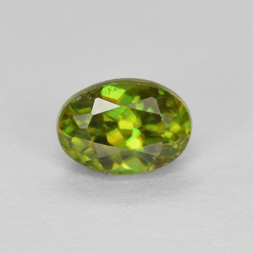 Esfena Verde Terroso Quente Natural 0.48ct, Corte Oval, VVS-VS