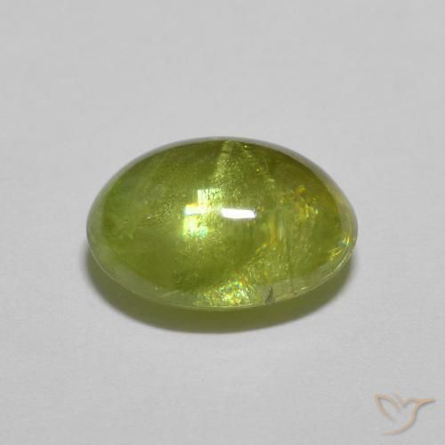 Esfena Verde oliva Natural 1.28ct, oval, Transparente