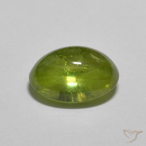 Esfena Medium Dark-Green Natural 1.31ct, oval, Transparente