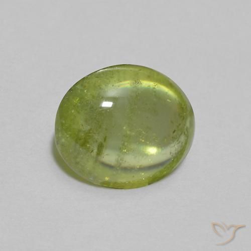 Esfena Verde oliva Natural 1.07ct, oval, Transparente