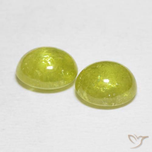 Pedras preciosas de Esfena amarelo médio natural de 3.79 ct, oval, Transparente