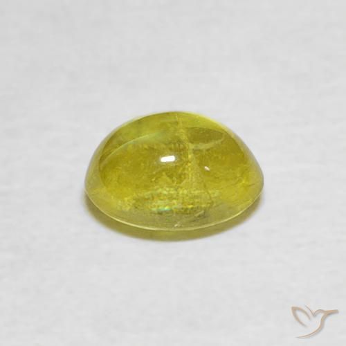Esfena amarelo médio Natural 0.84ct, oval, Transparente