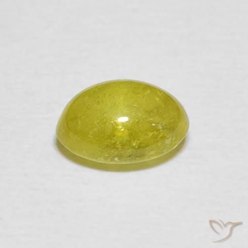 Esfena Pineapple yellow Natural 1.76ct, oval, Transparente