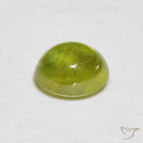 Esfena Verde Terroso Quente Natural 0.91ct, oval, Transparente