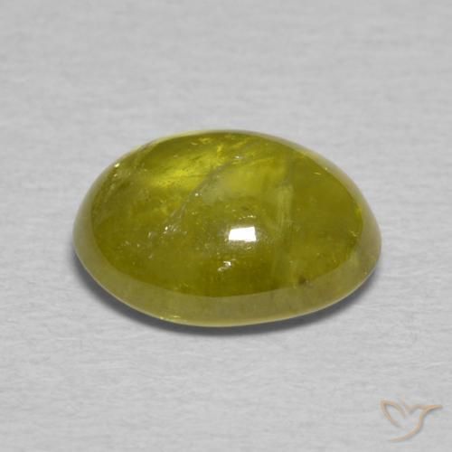 Esfena Verde amarelado Natural 2.33ct, oval, Transparente