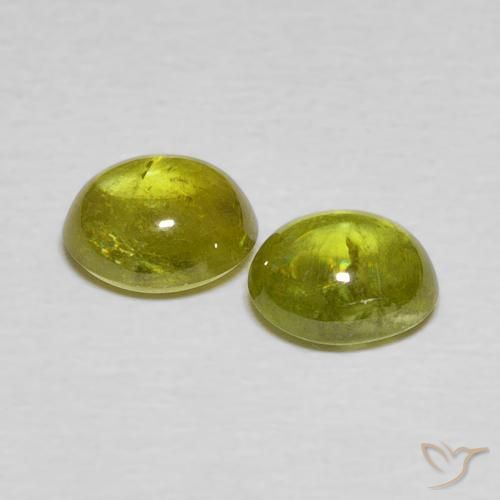 Pedras preciosas de Esfena Verde amarelado natural de 2.65 ct, oval, Transparente