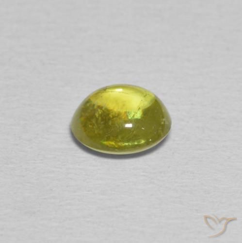 Esfena amarelo médio Natural 0.94ct, oval, Transparente