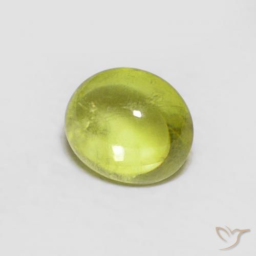 Esfena Verde Floresta Quente Natural 0.57ct, oval, Transparente