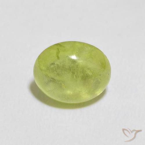 2.45ct Natural Verde médio Esfena, oval, Transparente
