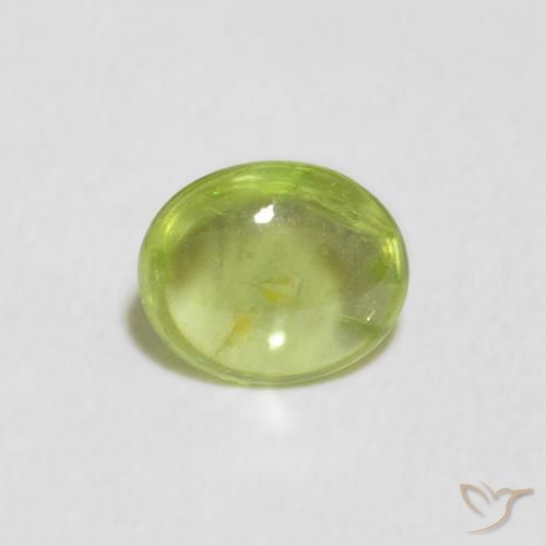 0.68ct Natural Verde médio Esfena, oval, Transparente