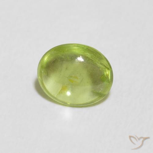 Esfena Verde médio Natural 0.68ct, oval, Transparente