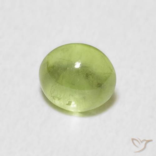 Esfena Verde médio Natural 0.69ct, oval, Transparente