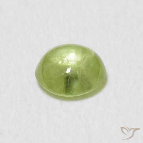 Esfena Verde médio Natural 0.69ct, oval, Transparente