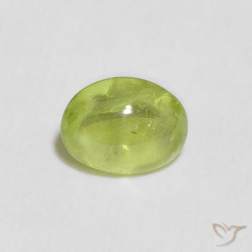 0.77ct Natural Verde amarelado vivo Esfena, oval, Transparente