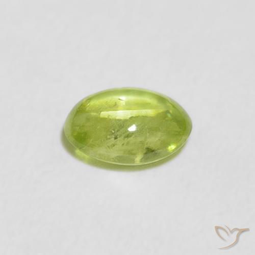 Esfena Verde amarelado vivo Natural 0.77ct, oval, Transparente