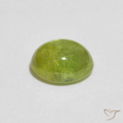Esfena Verde oliva Natural 1.09ct, oval, Transparente
