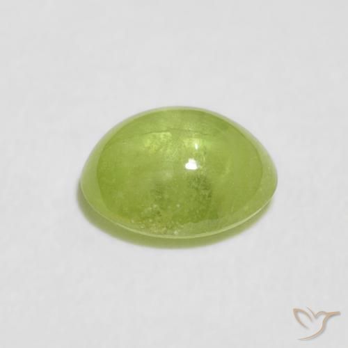 Esfena Verde Vivo Claro Natural 0.98ct, oval, Transparente