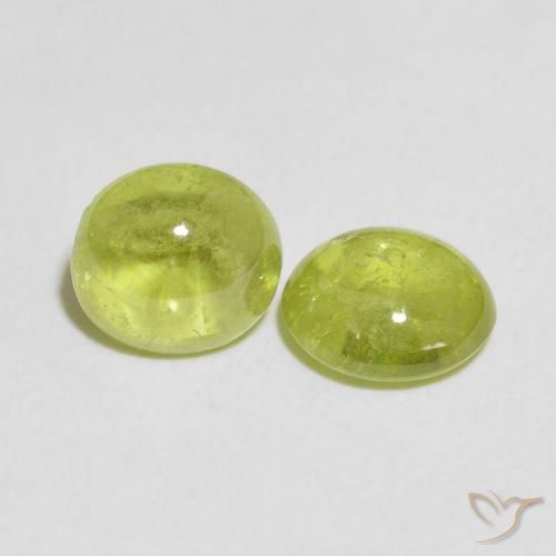 Pedras preciosas de Esfena Verde oliva natural de 2.61 ct, oval, Transparente